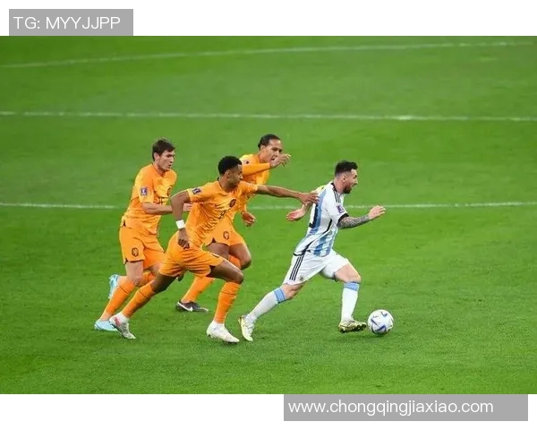 塞维利亚3-2逆转巴伦西亚，近7轮主场全胜！看“足球艺术”的巅峰之战